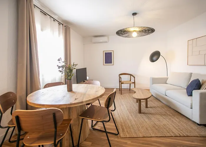 41Ara1101- Apartment With Terrace