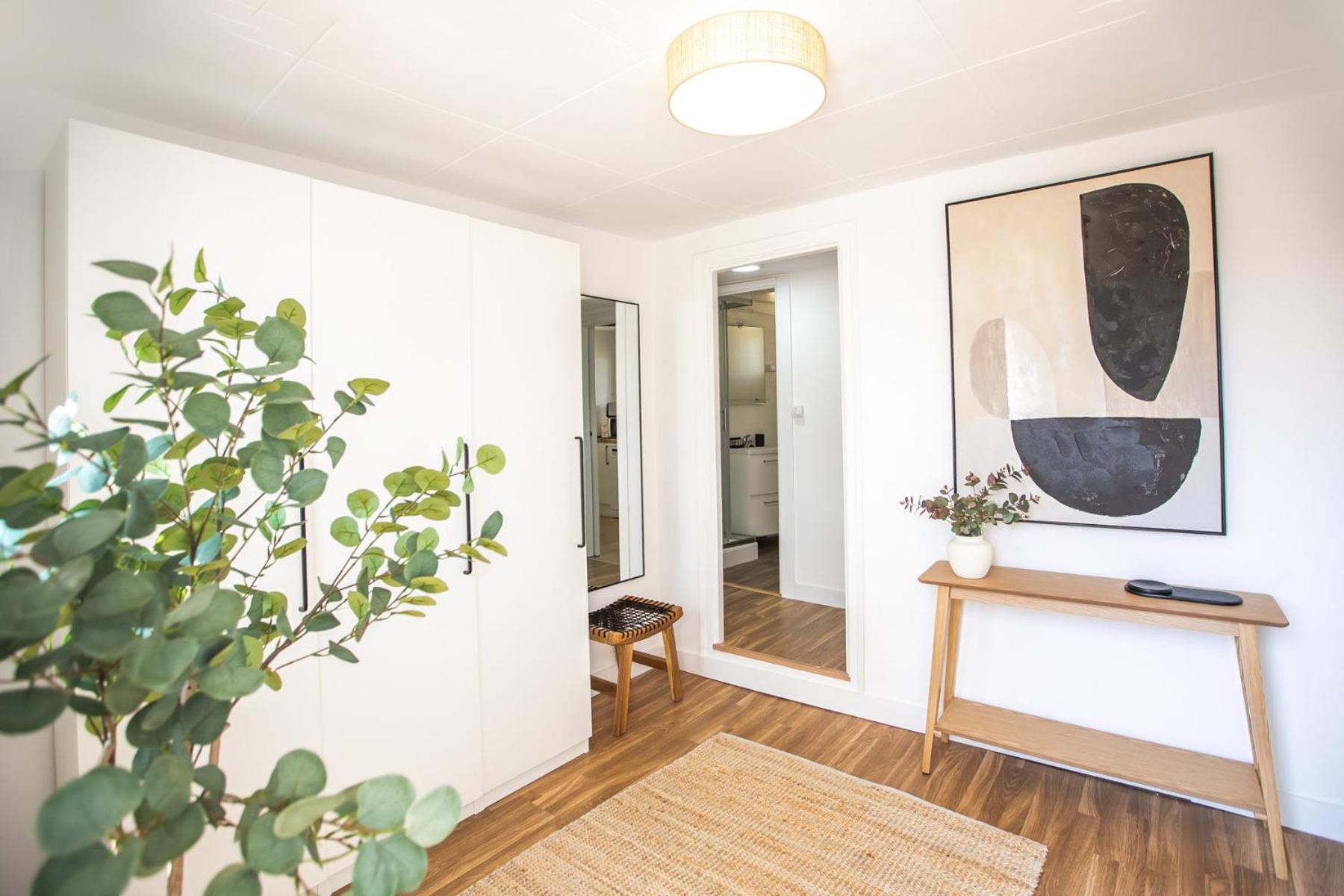 41ara1101- With Terrace Barcelona