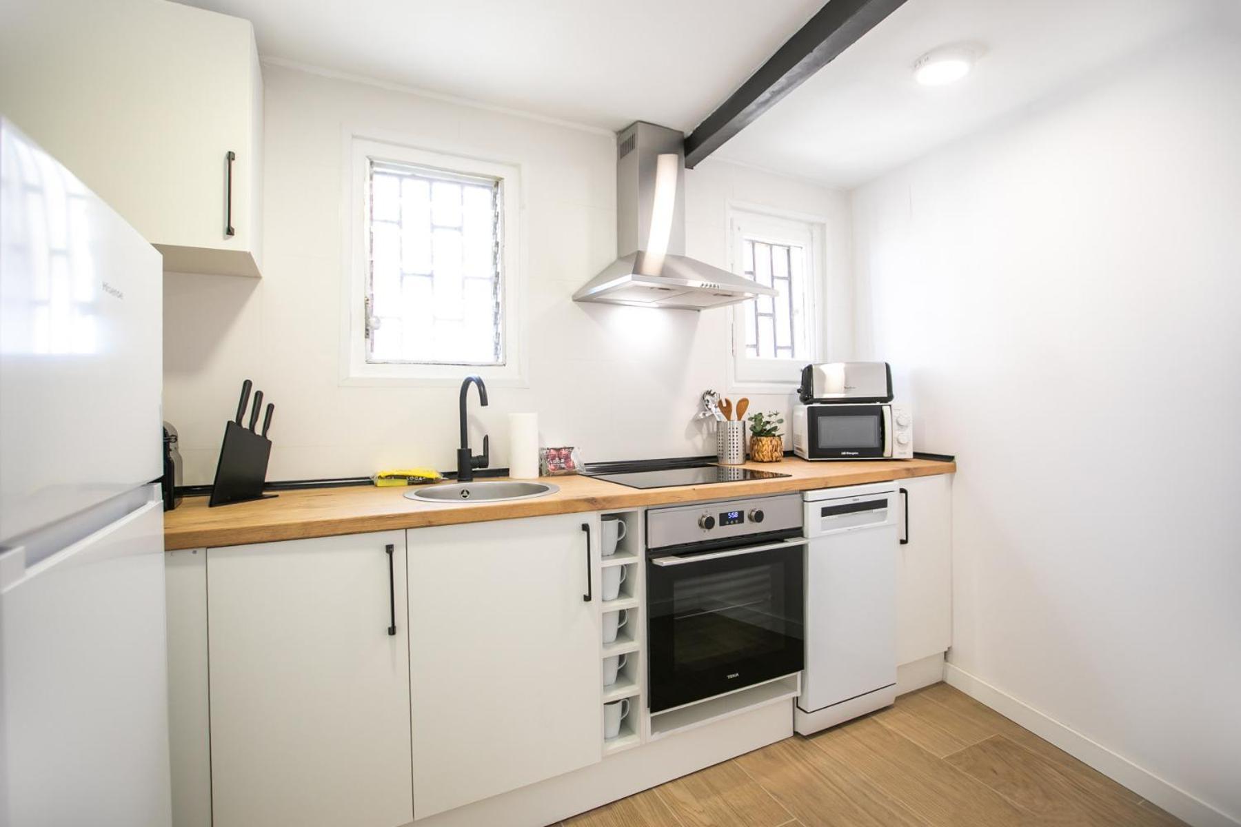 Apartment 41ara1101- With Terrace *